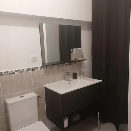 Gite Cabara بيت ضيافة