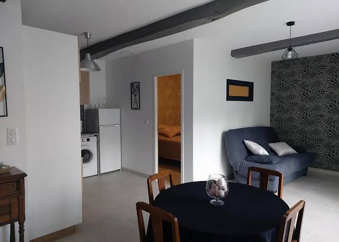 Gîte Cabara * Cabara